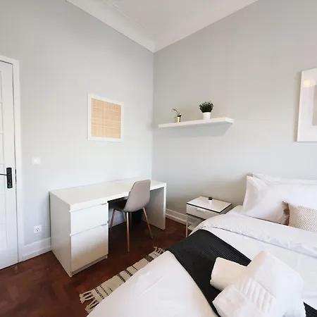 民宿 Entrecampos 1 L Stylish 1 Min To Metro & 5 Min To Campo Grande Park Lisboa