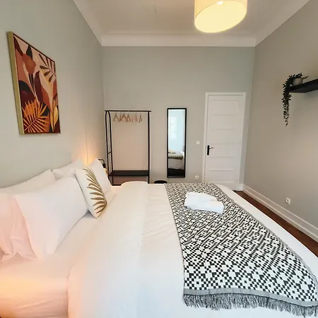 Entrecampos 1 L Stylish 1 Min To Metro & 5 Min To Campo Grande Park * Lisboa