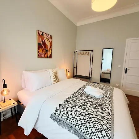 Entrecampos 1 L Stylish 1 Min To Metro & 5 Min To Campo Grande Park