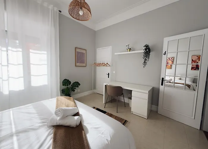 Soar L Entrecampos 1 L Stylish 1 Min To Metro & 5 Min To Campo Grande Park * Lisboa