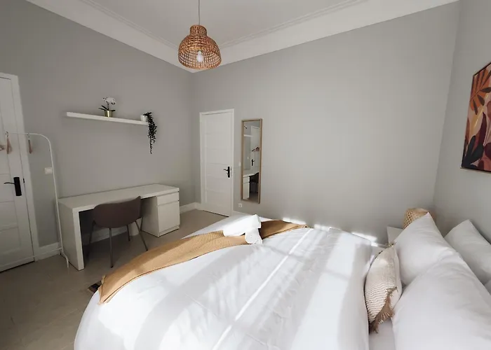 Quarto em Acomodações Particulares Soar L Entrecampos 1 L Stylish 1 Min To Metro & 5 Min To Campo Grande Park *