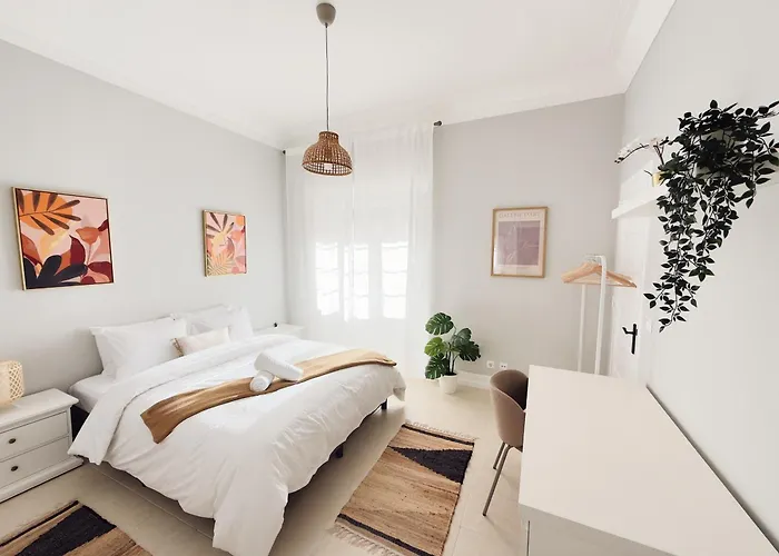 Quarto em Acomodações Particulares Soar L Entrecampos 1 L Stylish 1 Min To Metro & 5 Min To Campo Grande Park Lisboa
