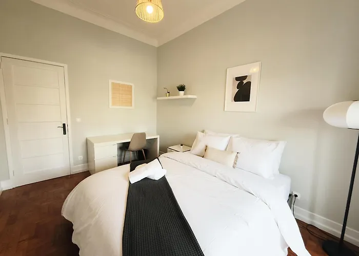 Soar L Entrecampos 1 L Stylish 1 Min To Metro & 5 Min To Campo Grande Park
