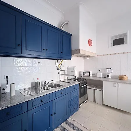 Entrecampos 1 L Stylish 1 Min To Metro & 5 Min To Campo Grande Park * ליסבון